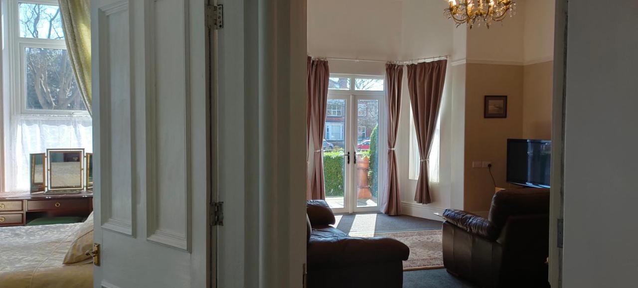 Fishtail House - Stylish Apartments Minutes From The Sea Hornsea Exterior foto